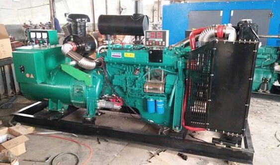 乌兰察布潍柴二手发电机大型柴油发电机组