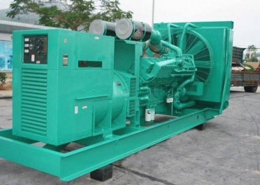 乌兰察布75kw康明斯柴油发电车出租_COPY_COPY