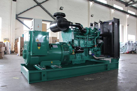 乌兰察布320kw康明斯柴油发电车出租_COPY_COPY